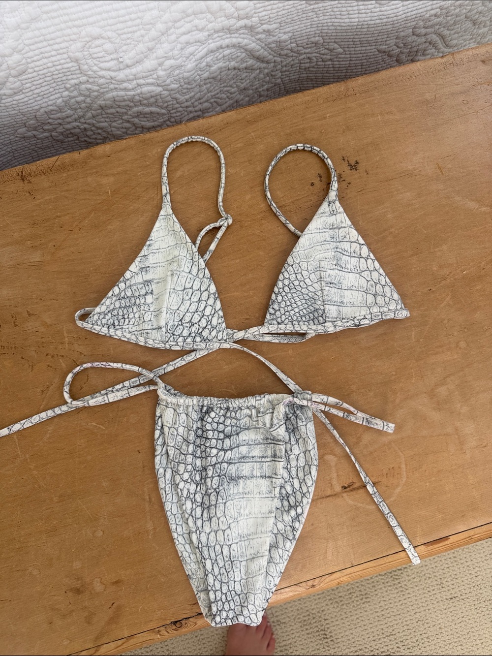 Lioness Swim Size M